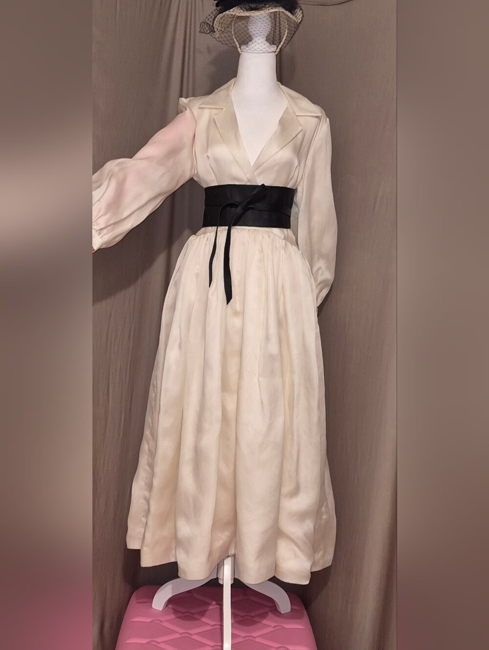 Bridal Or Evening Cream Long-Sleeve V-Neck Midi Dress